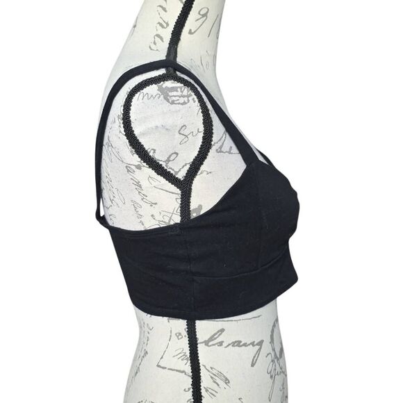 Mudd Junior's Size Large Black Cotton Blend Gathered Wide-Strap Crop Top - Picture 4 of 5